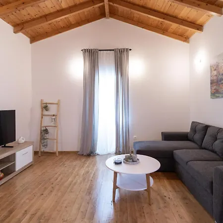 Spotaki 8 Apartament
