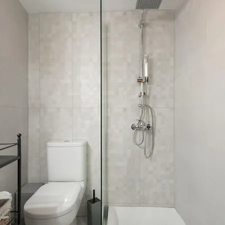 Apartament Spotaki 8 *